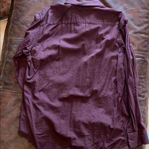 Apt nice dress shirt - Picture 3 of 3